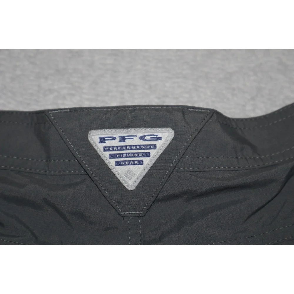 Columbia PFG Cargo Shorts Men 34 Grey Omni-Shade Sun Performance Fishing Gear